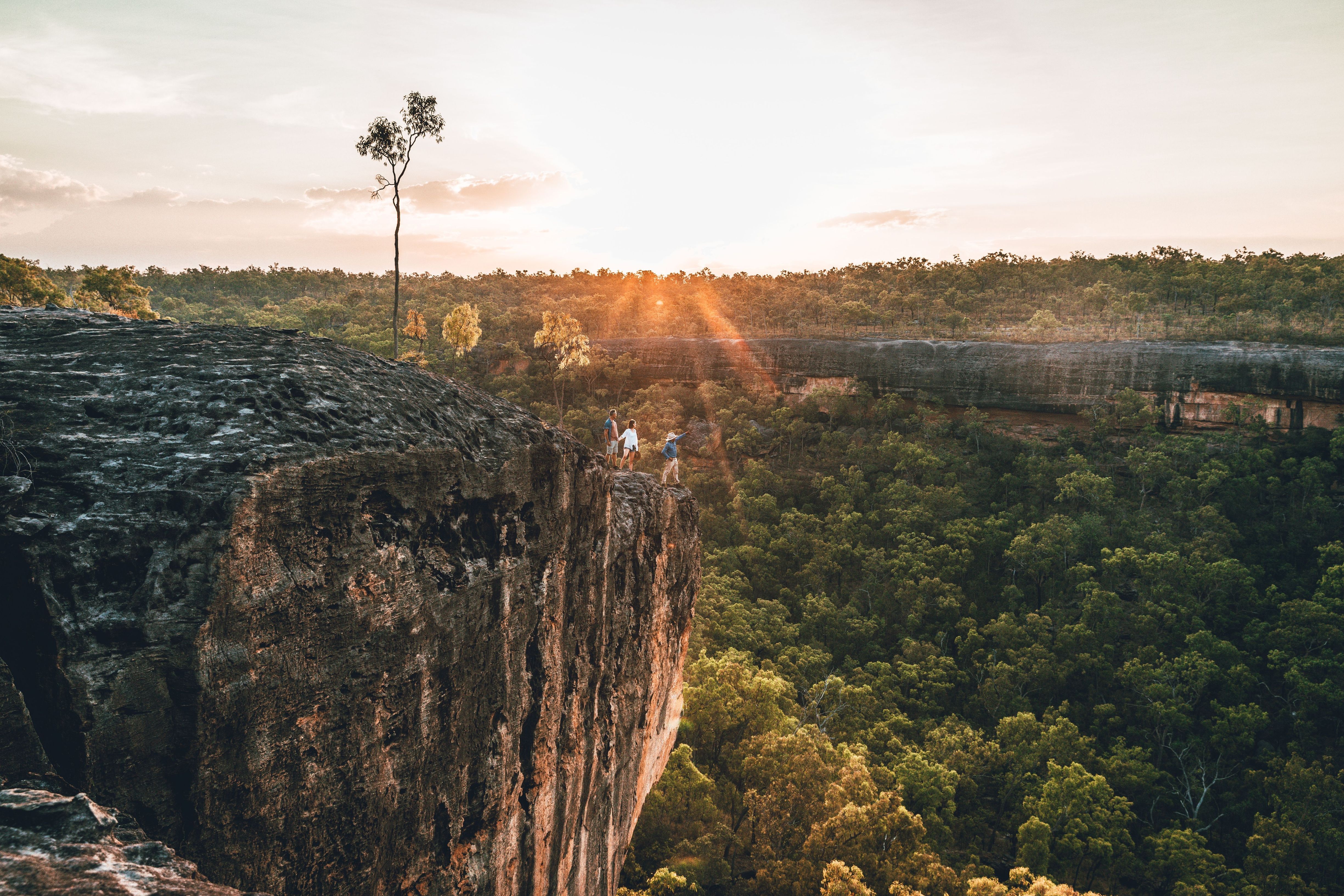 Jarramali Rock Art Tours, Queensland © Tourism Australia